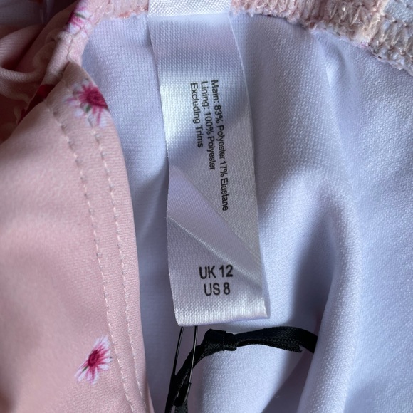 🌹 Playful Promises Floral Ruffle Swimsuit - Picture 7 of 9